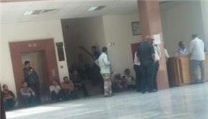 اعتصام للعاملين في جامعة الحسين بن طلال احتجاجاً على عدم الاستماع لمطالبهم