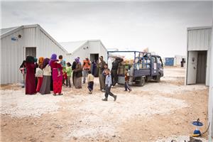 افتتاح مركز لتوظيف اللاجئين في مخيم الأزرق 