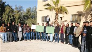 إضراب في عدد من مديريات الزراعة للمطالبة بتحسين أوضاعهم