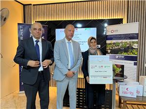 برعاية وزير العمل.. الفينيق يختتم توزيع معدات السلامة والصحة المهنية على المزارعين